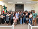 Servidores e assessores da Câmara de Ibotirama recebem novos uniformes funcionais